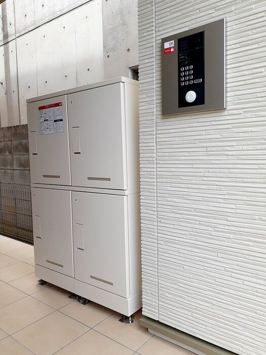 物件外観写真6　(建物設備)