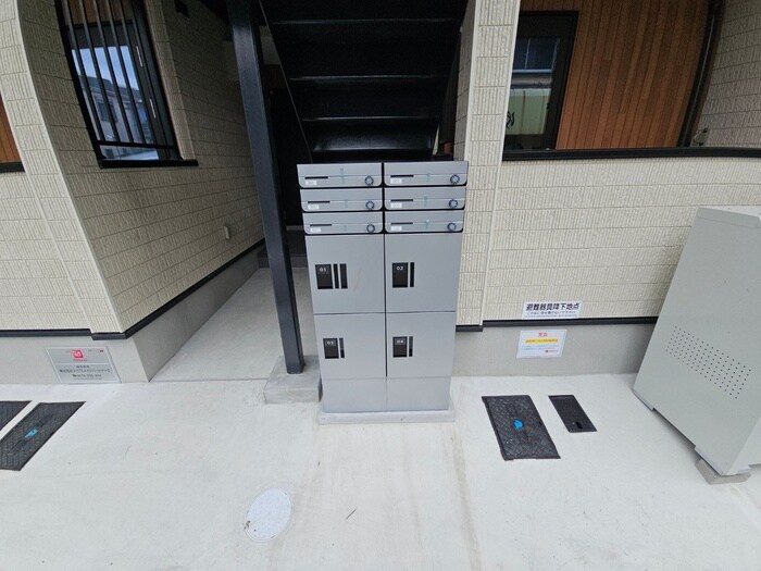 物件外観写真4　(建物設備)