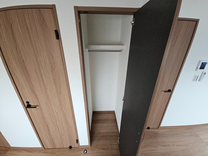 物件内観写真15　(収納)