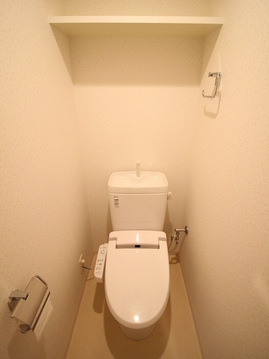 物件内観写真9　(トイレ)