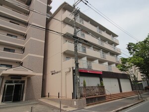 美穂ヶ丘阪田ハイツ外観写真