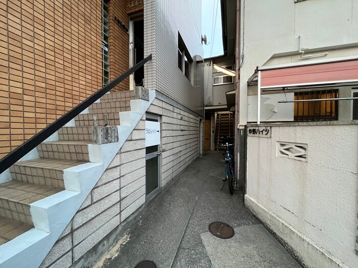 物件外観写真3　(周辺環境)