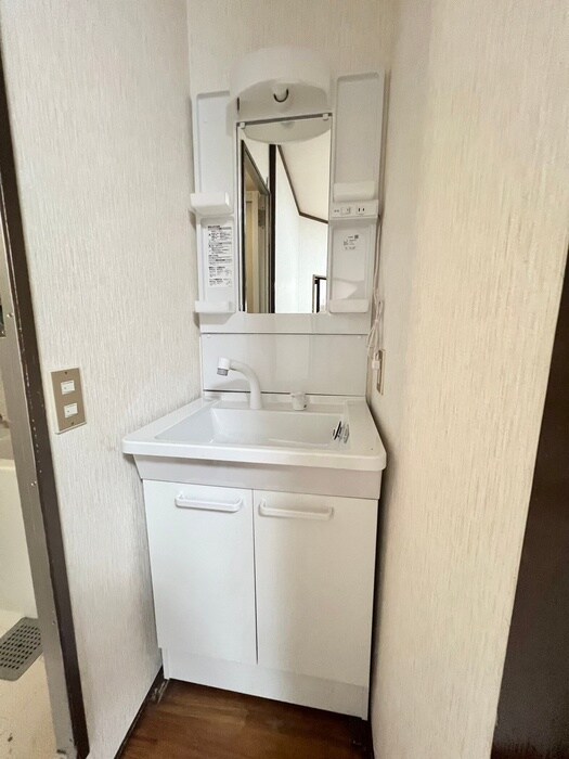 物件内観写真10　(洗面)