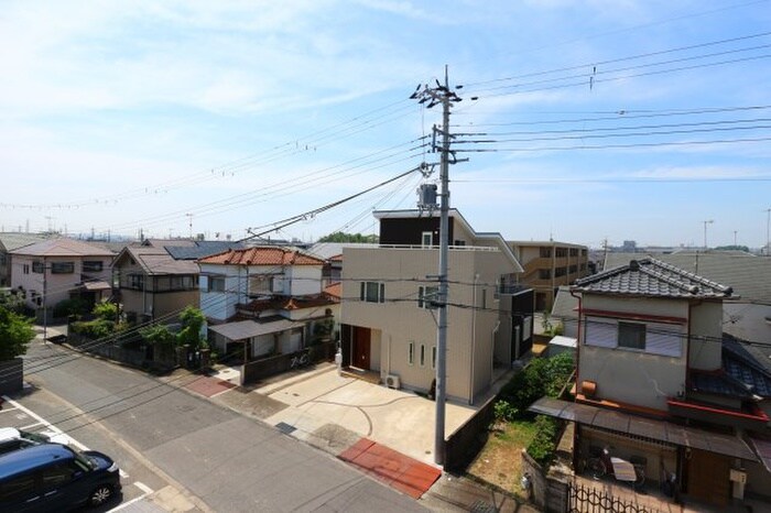 物件内観写真12　(室内からの展望)