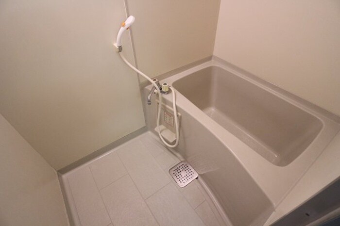 物件内観写真16　(バス／シャワールーム等)