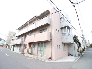 カ－サ・ダルテ外観写真
