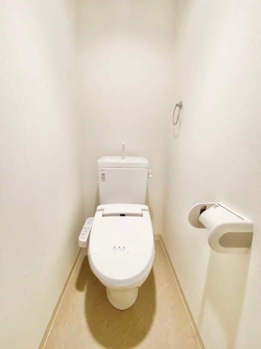 物件内観写真15　(トイレ)