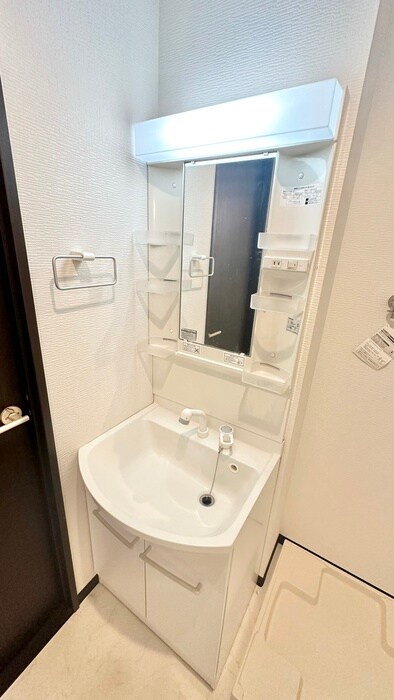 物件内観写真11　(洗面)