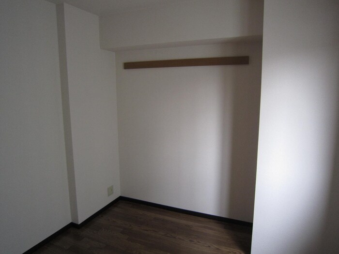 物件内観写真13　(収納)