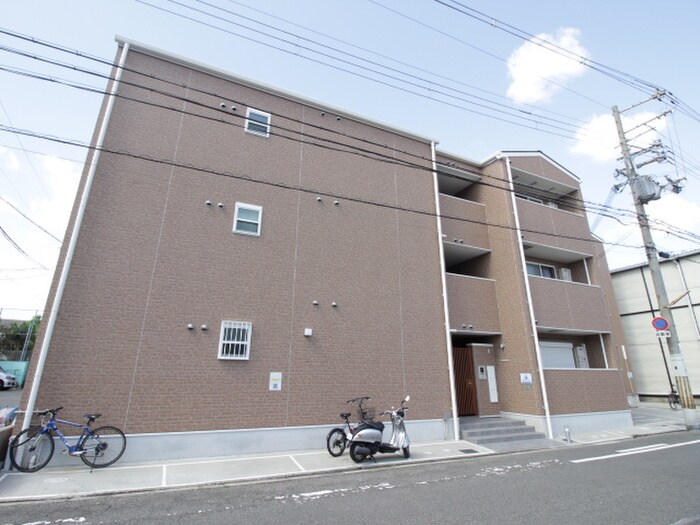 物件外観写真6　(外観写真)