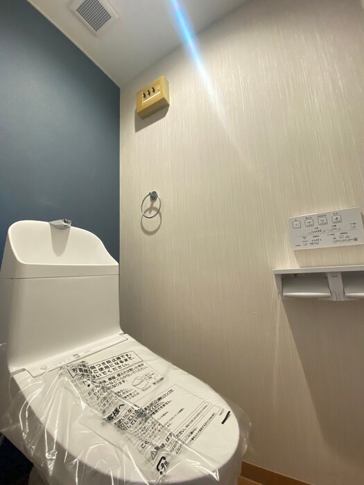 物件内観写真13　(トイレ)