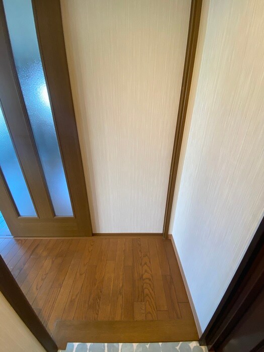 物件内観写真19　(廊下)