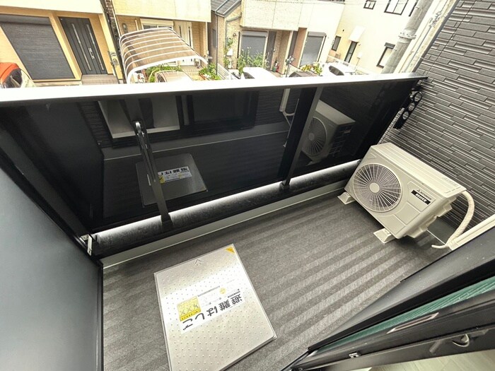 物件内観写真15　(ベランダ・バルコニー)