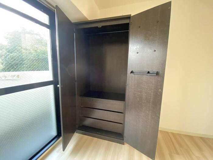 物件内観写真5　(収納)