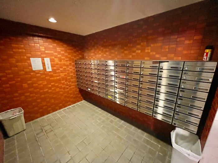 物件外観写真6　(建物設備)