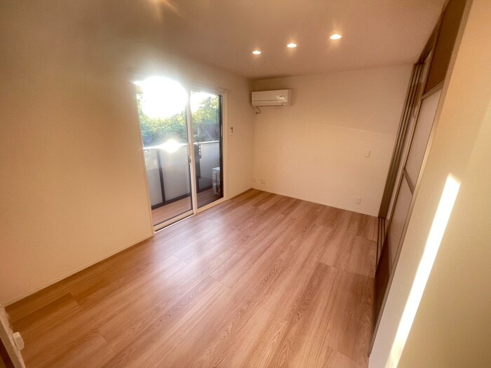 物件内観写真8　(居室)