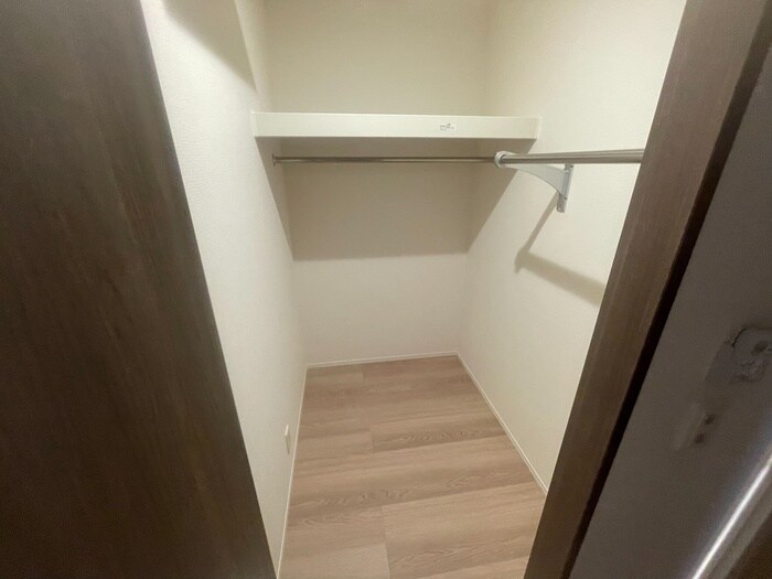 物件内観写真18　(収納)