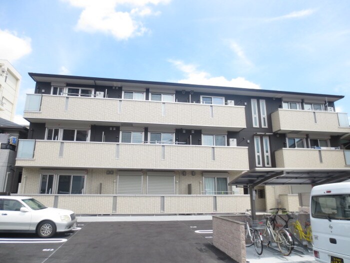 物件外観写真2　(外観写真)