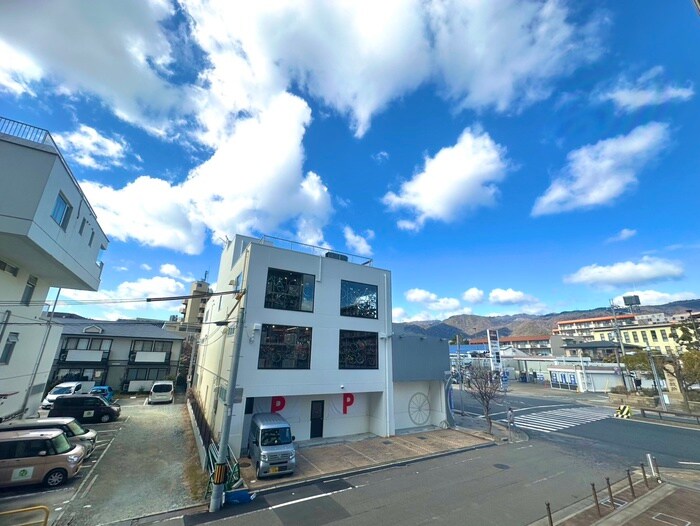 物件内観写真17　(室内からの展望)