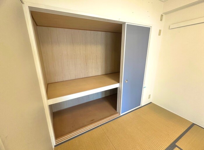 物件内観写真18　(収納)