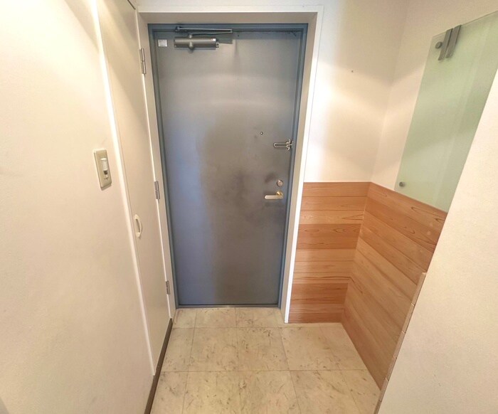 物件内観写真20　(玄関)