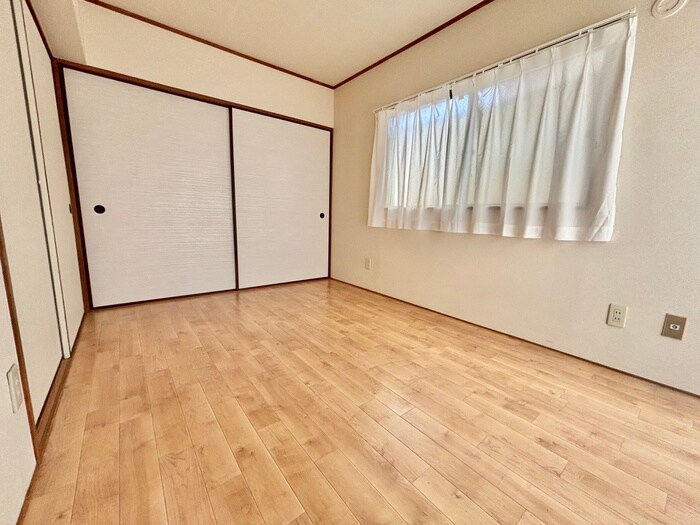 物件内観写真22　(居室)