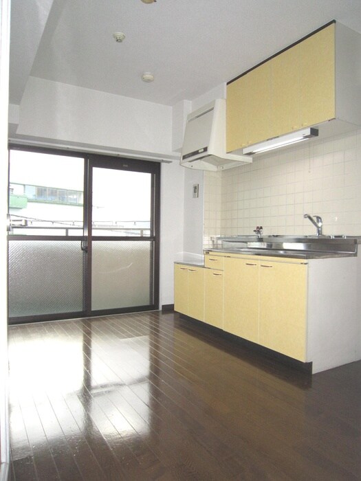 物件内観写真5　(居室)