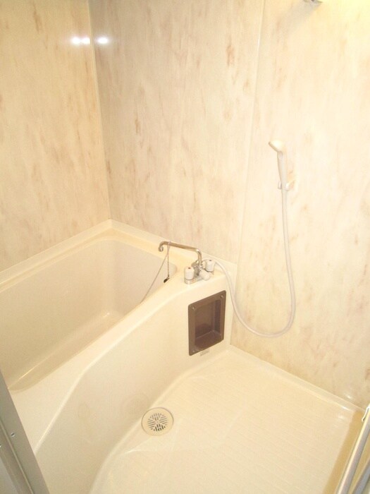 物件内観写真9　(バス／シャワールーム等)