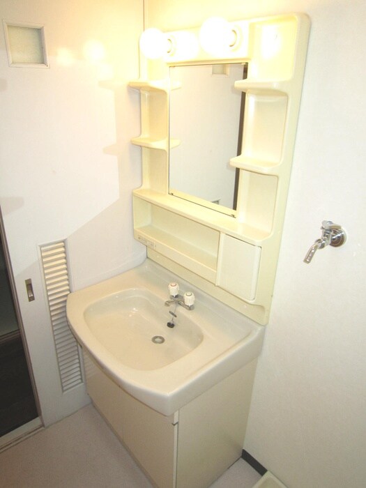 物件内観写真10　(洗面)