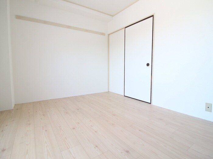 物件内観写真8　(内観写真)