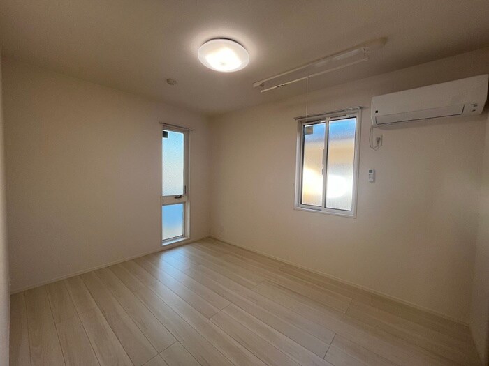 物件内観写真14　(居室)