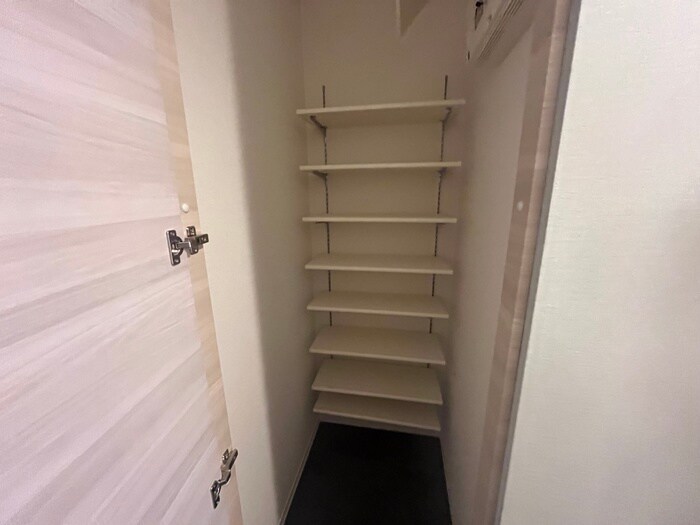物件内観写真19　(靴箱)