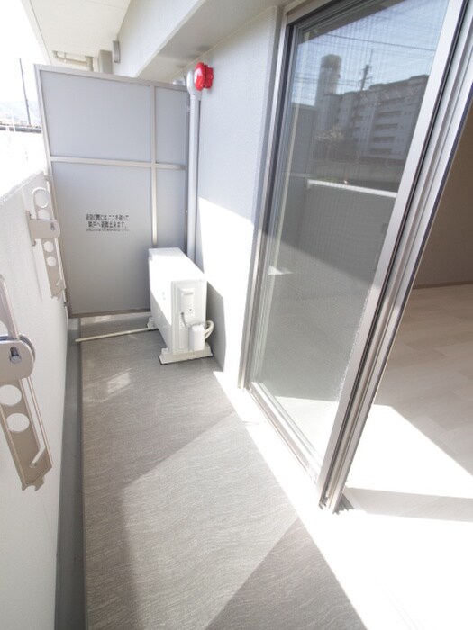 物件内観写真16　(ベランダ・バルコニー)