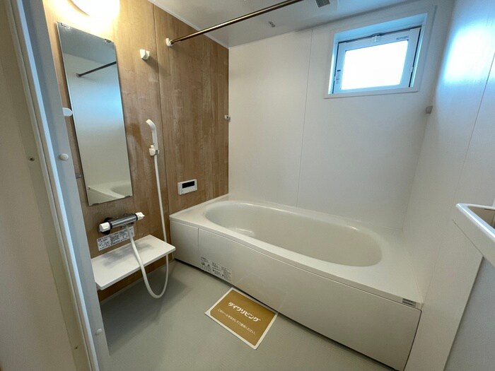 物件内観写真12　(バス／シャワールーム等)