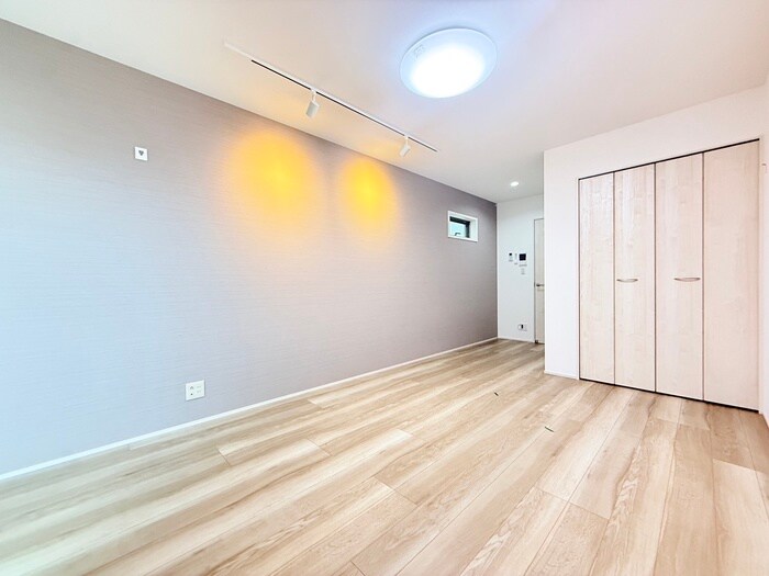 物件内観写真8　(居室)