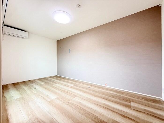 物件内観写真10　(居室)