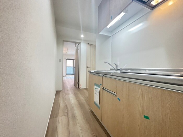 物件内観写真16　(廊下)