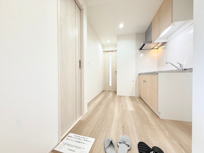 物件内観写真17　(廊下)