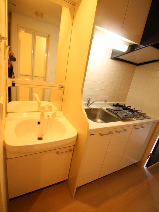 物件内観写真14　(洗面)