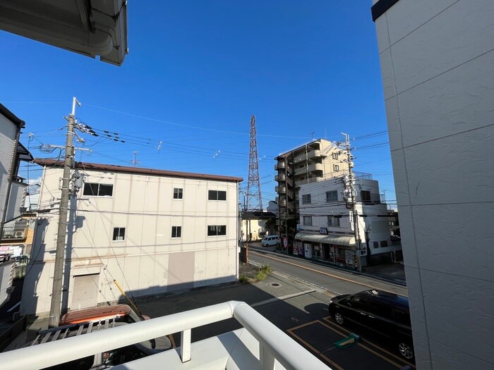 物件内観写真16　(室内からの展望)