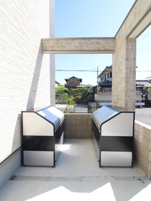 物件外観写真5　(建物設備)