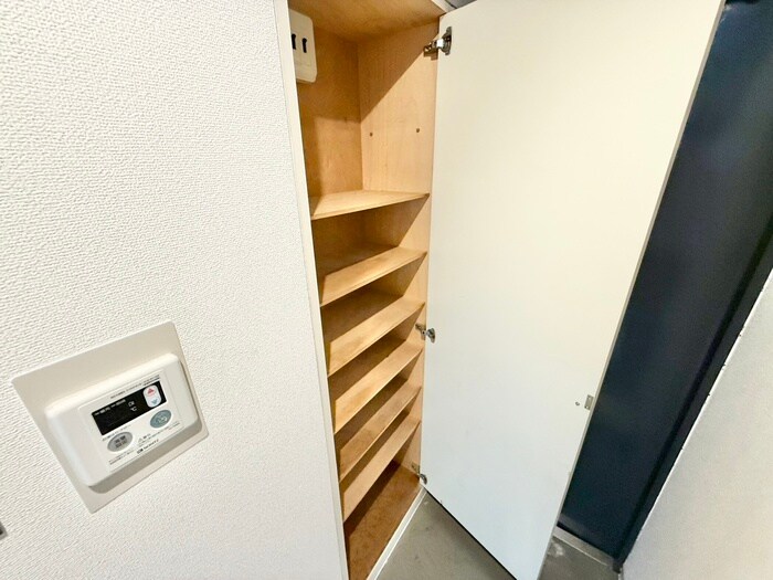 物件内観写真17　(靴箱)