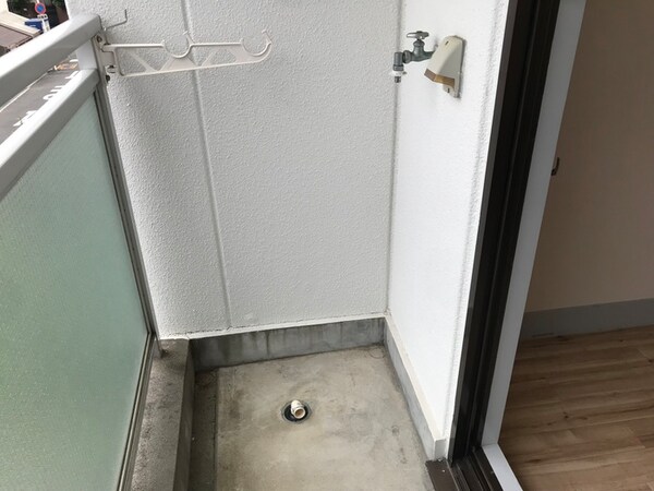 洗濯機置場