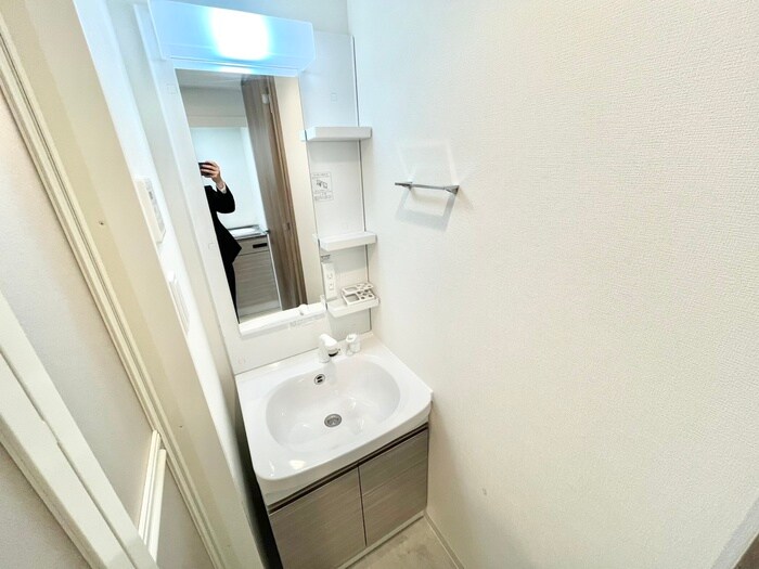 物件内観写真10　(洗面)