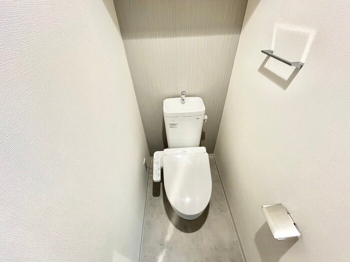 物件内観写真12　(トイレ)