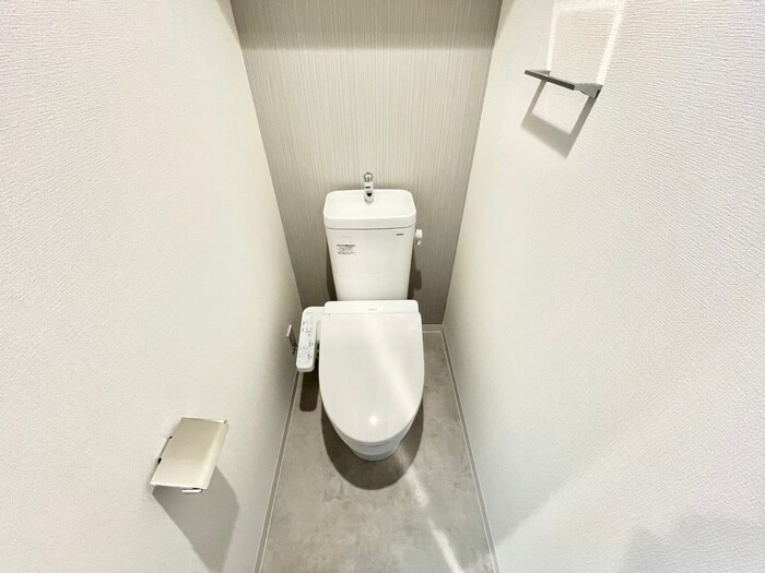 物件内観写真13　(トイレ)