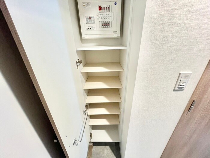 物件内観写真13　(靴箱)
