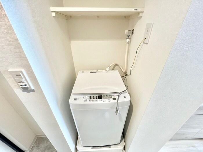 物件内観写真15　(洗濯機置場)