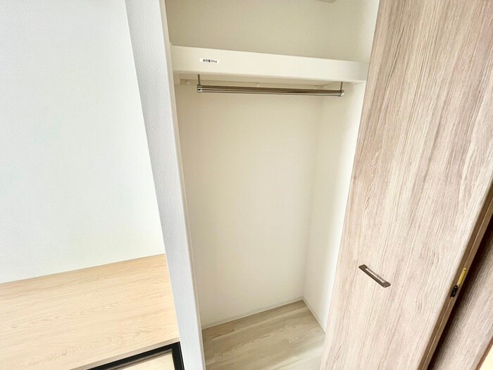 物件内観写真16　(収納)