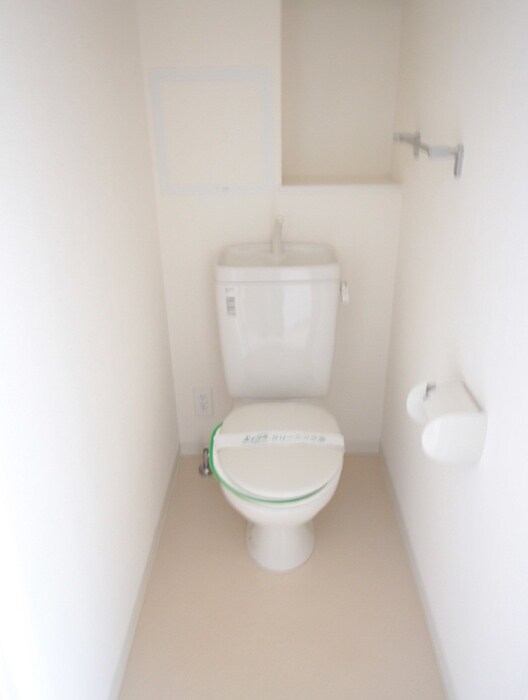 物件内観写真14　(トイレ)